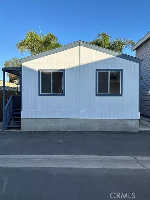 Seal Beach, CA 90740,84 Riversea RD