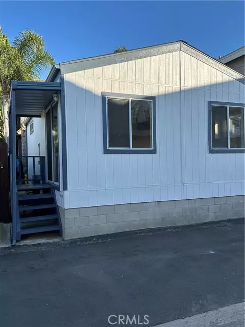 Seal Beach, CA 90740,84 Riversea RD