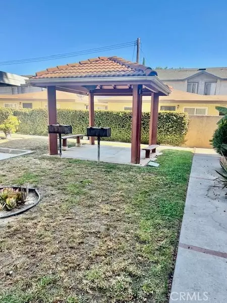 15311 Gundry AVE 16, Paramount, CA 90723