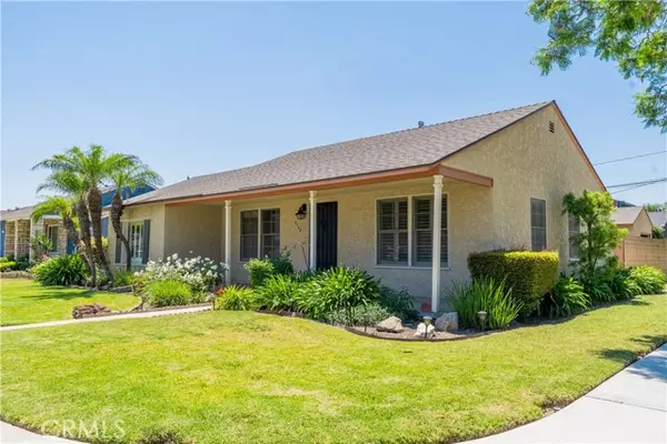 Long Beach, CA 90815,2125 Lomina AVE