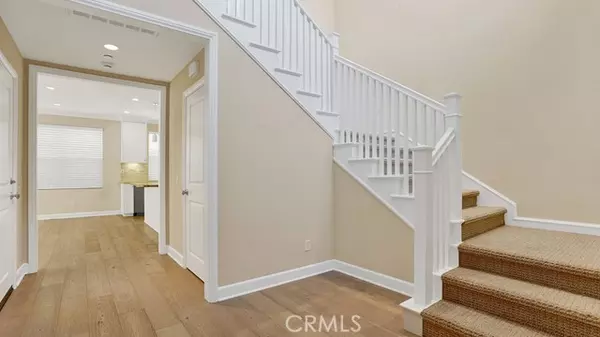 Irvine, CA 92602,144 Stallion