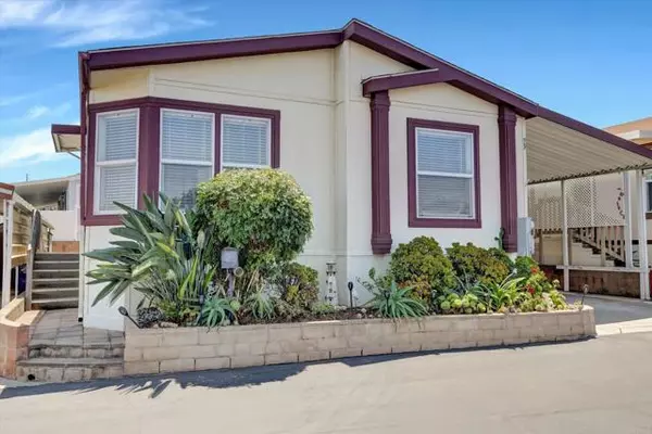 Oceanside, CA 92057,99 Pheasant LN