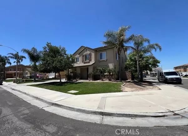 8003 Bluff View LN, Eastvale, CA 92880