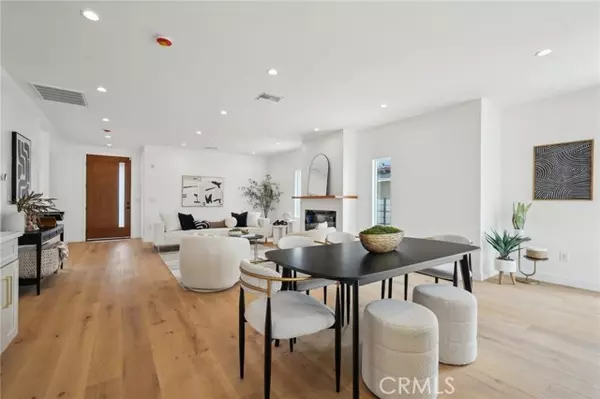 Los Angeles, CA 90043,5449 S Victoria AVE