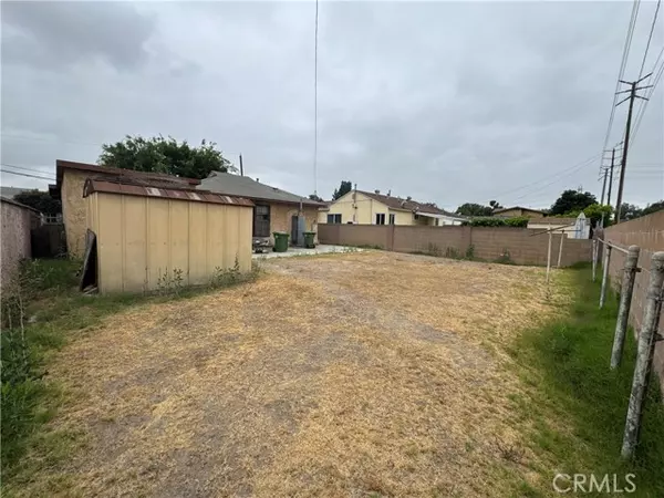 Santa Fe Springs, CA 90670,10955 Terradell ST