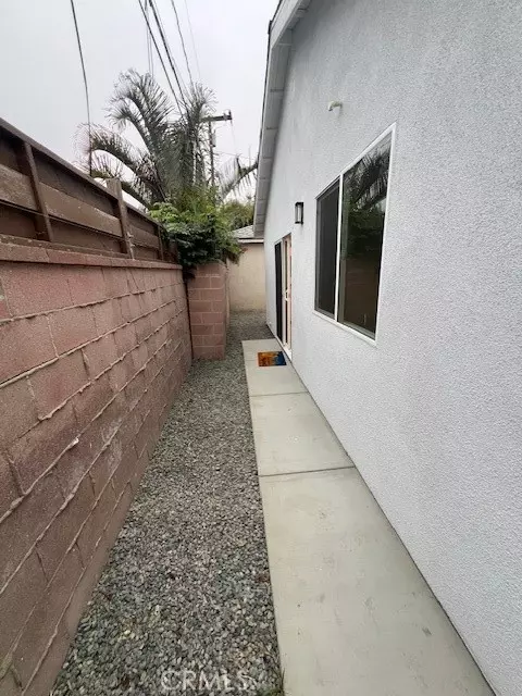 Long Beach, CA 90815,6300 Fairbrook st