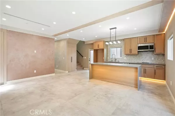 Sherman Oaks, CA 91401,5428 Calhoun AVE