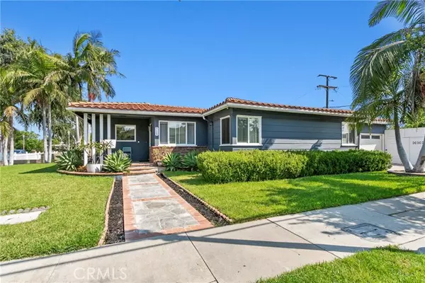 Anaheim, CA 92805,715 W South ST