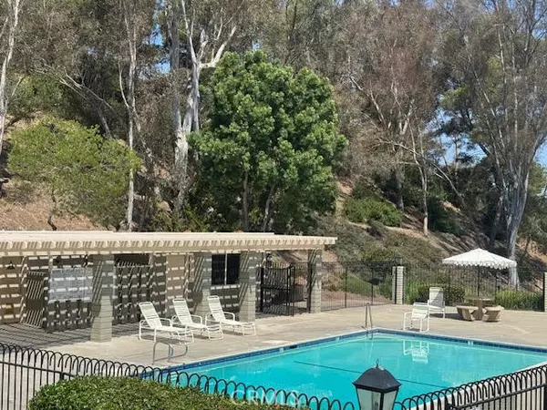 Laguna Niguel, CA 92677,23695 Marlin CV