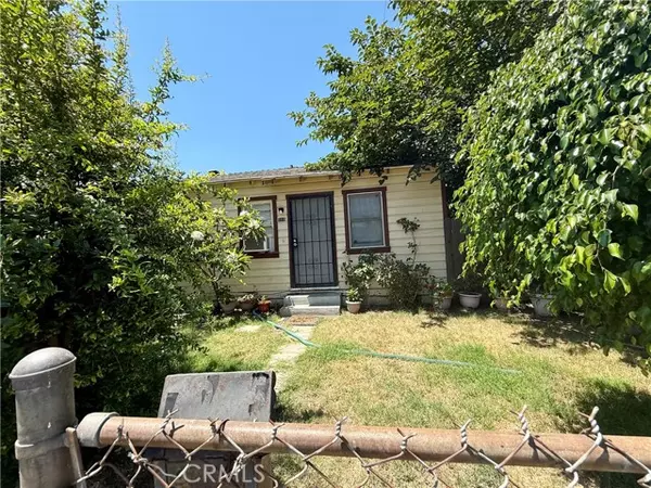 Bell Gardens, CA 90201,7215 Emil AVE