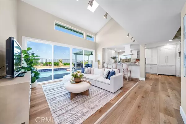 Anaheim Hills, CA 92807,6691 E Smokewood CIR