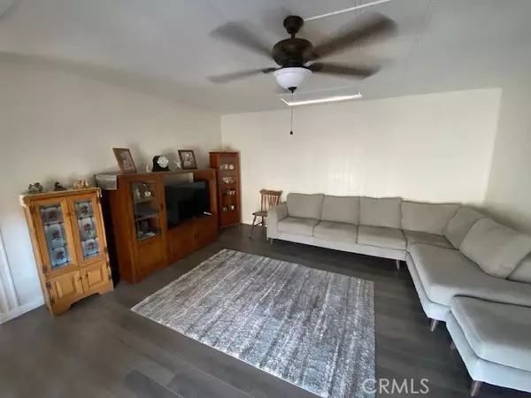 Brea, CA 92821,726 Knoll Lake DR 264