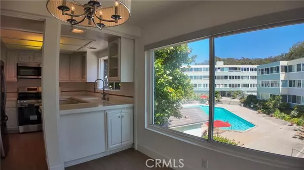 Redondo Beach, CA 90277,635 Paseo De La Playa 206