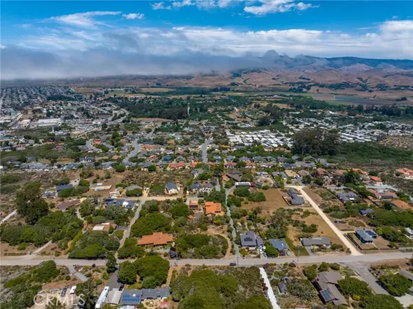 Los Osos, CA 93402,1210 Bayview Heights DR