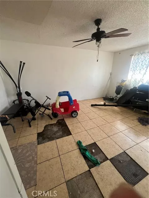 Los Angeles, CA 90059,11736 Success AVE