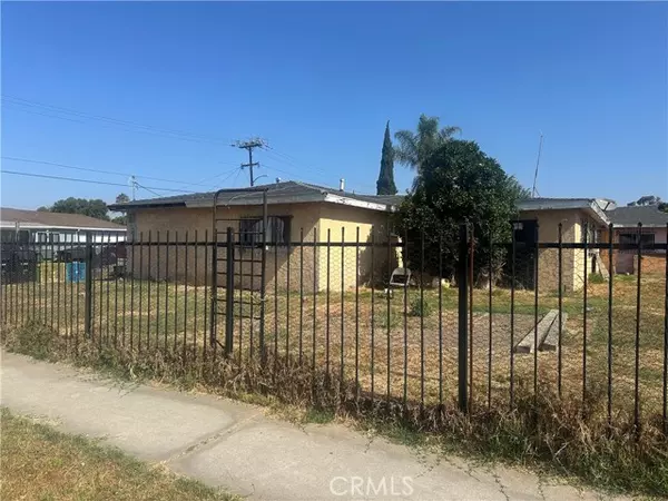 11736 Success AVE, Los Angeles, CA 90059