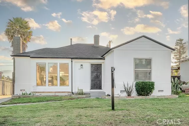 9821 S 8th AVE, Inglewood, CA 90305