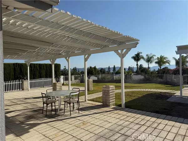 Murrieta, CA 92563,38215 Via Taffia