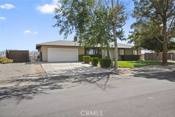 Lake Los Angeles, CA 93591,17208 Rawhide AVE