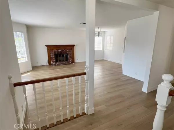 Redondo Beach, CA 90278,2209 Clark LN 1