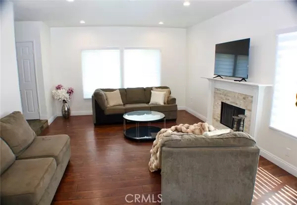 Tarzana, CA 91356,18855 Miranda ST