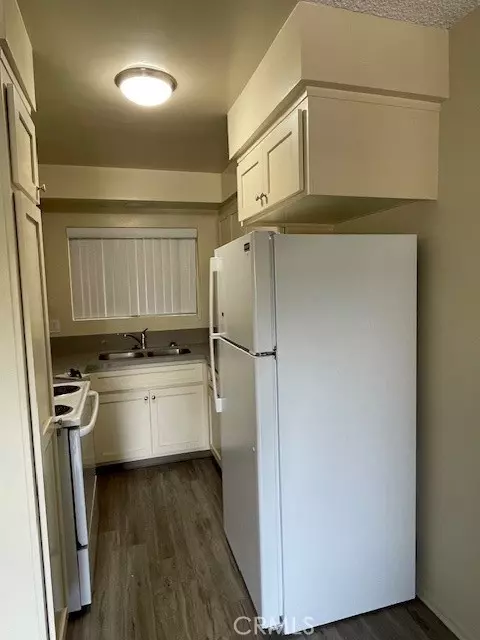 Pasadena, CA 91106,545 N Holliston AVE 2