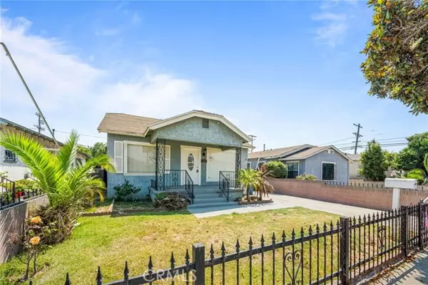 Los Angeles, CA 90003,122 E 83rd ST