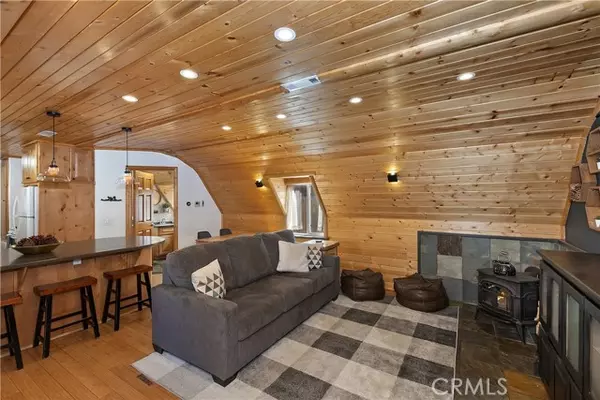 Big Bear City, CA 92314,1129 W Rainbow BLD