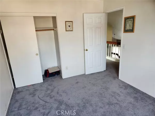 Corona, CA 92882,1830 Deerfield CIR