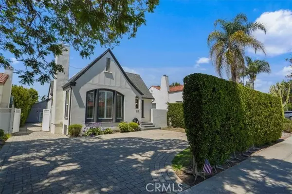 2135 Overland AVE, Los Angeles, CA 90025