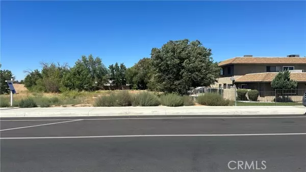 Palmdale, CA 93591,20 Avenue R