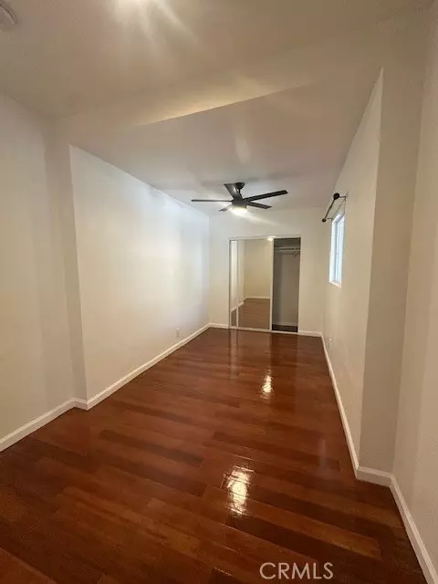 Los Angeles, CA 90038,823 N Gower 1