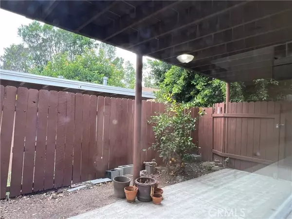 Los Angeles, CA 90068,3107 Hollycrest DR