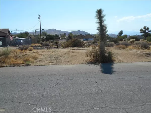 Yucca Valley, CA 92284,987 Juarez DR