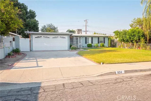 934 Hallwood AVE, Pomona, CA 91767
