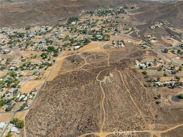 Menifee, CA 92587,34104005 Palm Dr