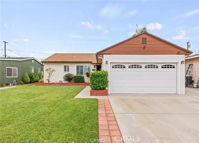 5709 Carfax AVE, Lakewood, CA 90713