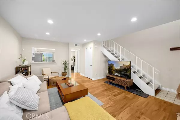 Lake Forest, CA 92630,25885 Trabuco RD 306