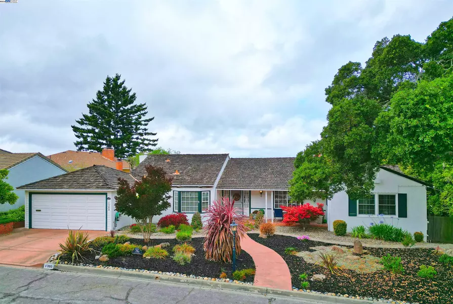 1380 E Juana Ave, San Leandro, CA 94577
