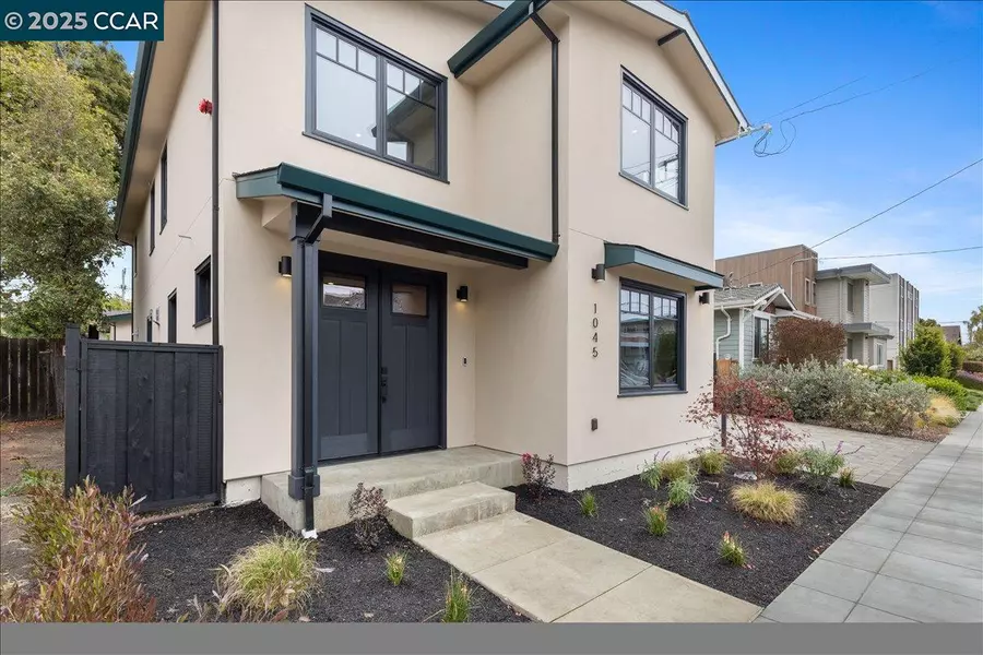 1045 Kains Ave, Albany, CA 94706