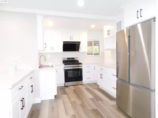 San Leandro, CA 94578,15976 Carolyn St