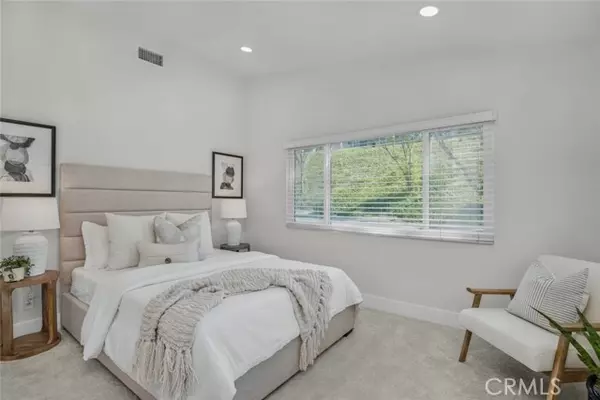 Mission Viejo, CA 92692,28041 Via Machado