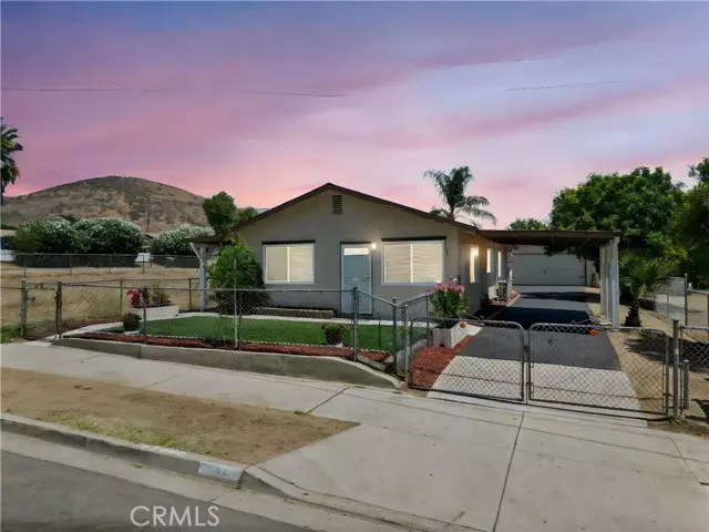 378 Avenue 2, Lake Elsinore, CA 92530