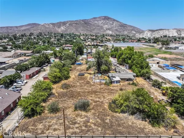 Jurupa Valley, CA 92509,3545 VALLEY WAY