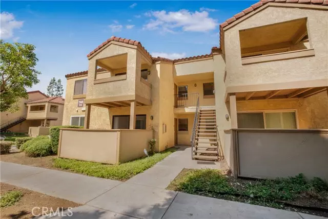 Riverside, CA 92507,1140 W Blaine ST 202