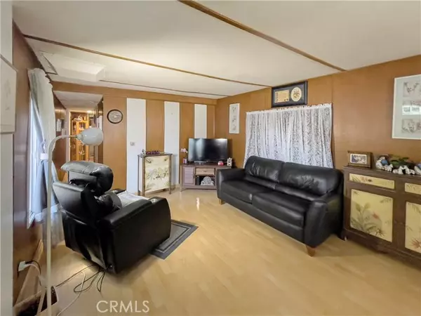 Sunland, CA 91040,10711 Sherman Grove AVE 13