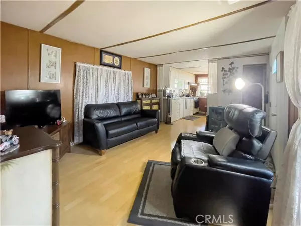 Sunland, CA 91040,10711 Sherman Grove AVE 13