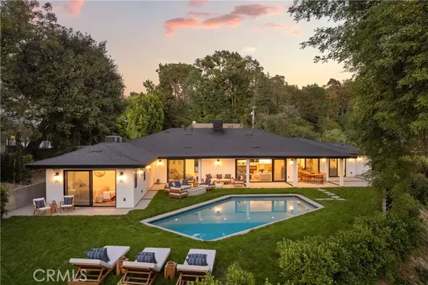 Encino, CA 91436,4041 Sapphire DR