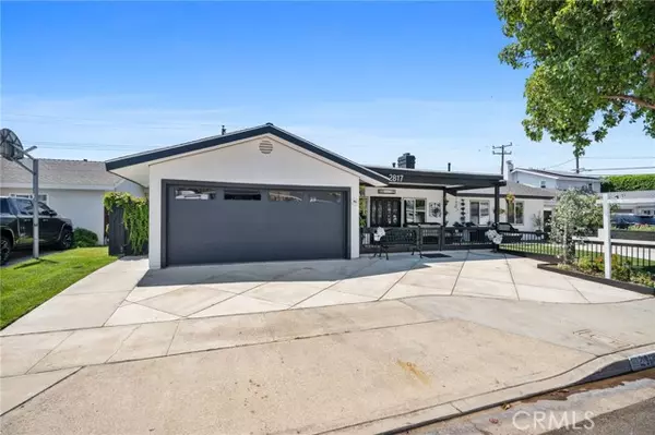 Costa Mesa, CA 92626,2817 Portola DR