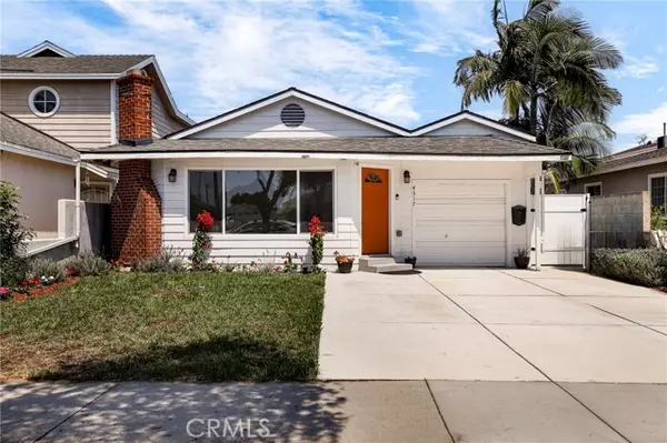 Lawndale, CA 90260,4317 W 166th ST